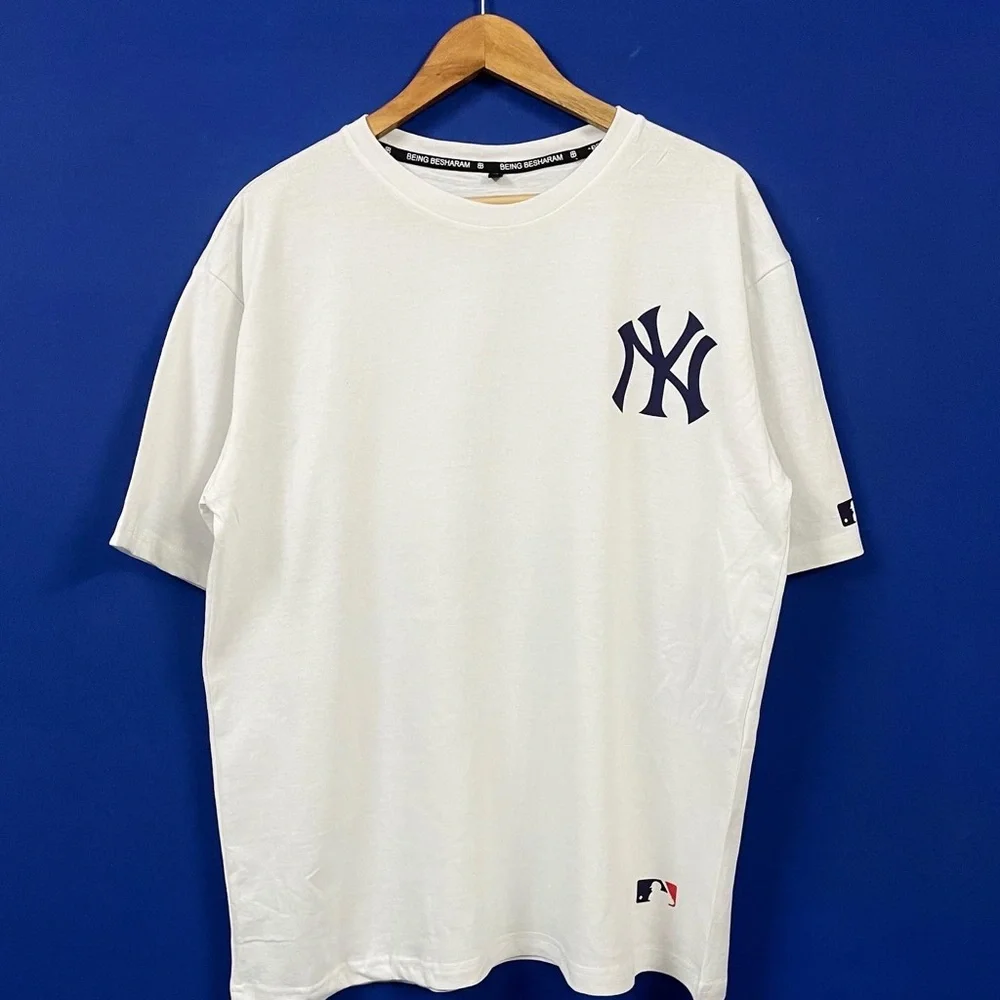 New York Yankees  Oversize Crew neck Graphic T-shirt for men’s & Women’s - Picture 2 of 7